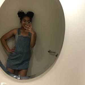 Meet your Posher, Nathalie